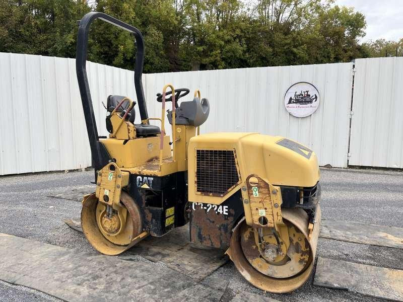 Valjak za puteve Caterpillar CB-224E: slika 43 Valjak za puteve Caterpillar CB-224E: slika 43