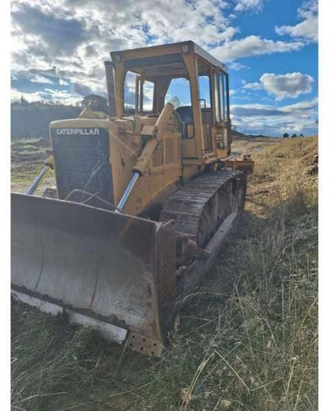 Caterpillar D6D - Buldožer: slika 2 Caterpillar D6D - Buldožer: slika 2