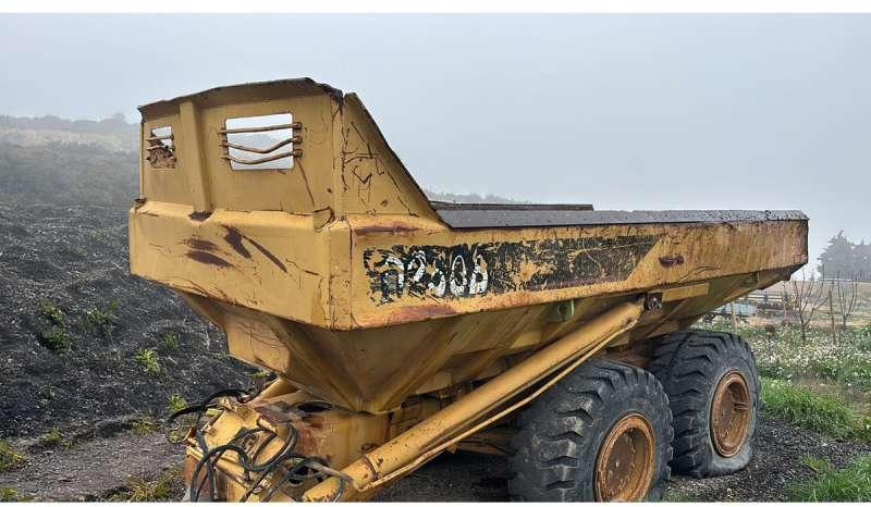 Caterpillar Remorque D250B - Prikolica istovarivača: slika 2 Caterpillar Remorque D250B - Prikolica istovarivača: slika 2