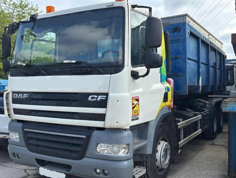 DAF CF 85.460 6X2 - Kamion sa hidrauličnom kukom: slika 2 DAF CF 85.460 6X2 - Kamion sa hidrauličnom kukom: slika 2