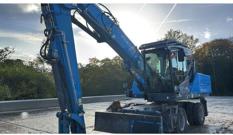 Fuchs MHL320F - Bager za obradu otpada/ Industrije: slika 1 Fuchs MHL320F - Bager za obradu otpada/ Industrije: slika 1