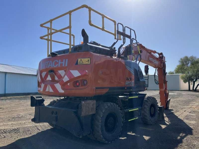 Hitachi ZX180W-7 - Bager točkaš: slika 4 Hitachi ZX180W-7 - Bager točkaš: slika 4