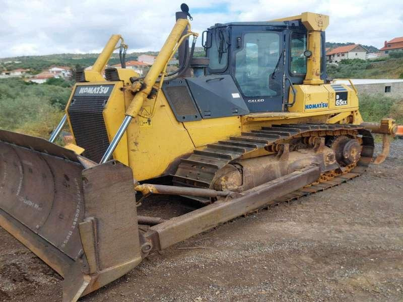 Komatsu D65EX-15 - Buldožer: slika 4 Komatsu D65EX-15 - Buldožer: slika 4