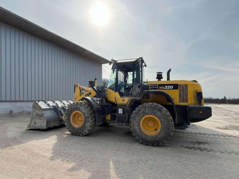 Komatsu WA320-7 - Utovarivač točkaš: slika 2 Komatsu WA320-7 - Utovarivač točkaš: slika 2