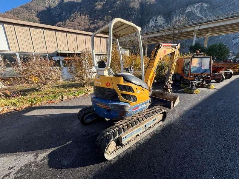 Mini bager Kubota U25-3EU: slika 27
