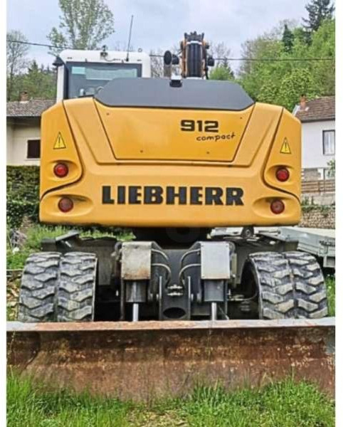 Liebherr A912 COMPACT - Bager točkaš: slika 4 Liebherr A912 COMPACT - Bager točkaš: slika 4