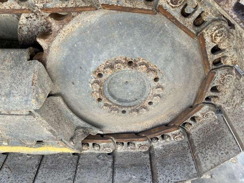 Utovarivač guseničar Liebherr LR614: slika 23