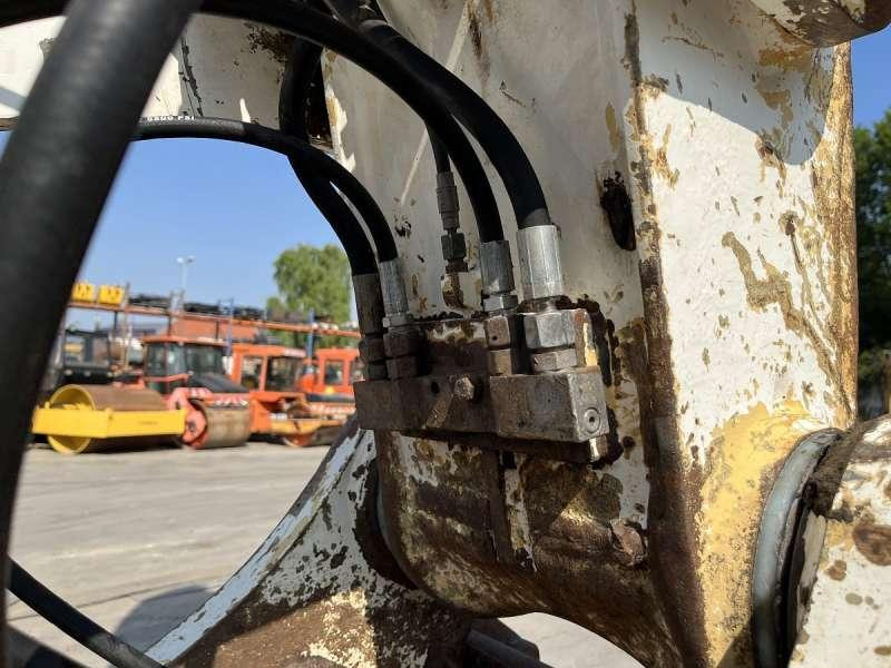 Bager guseničar Liebherr R924C HD-SL: slika 16