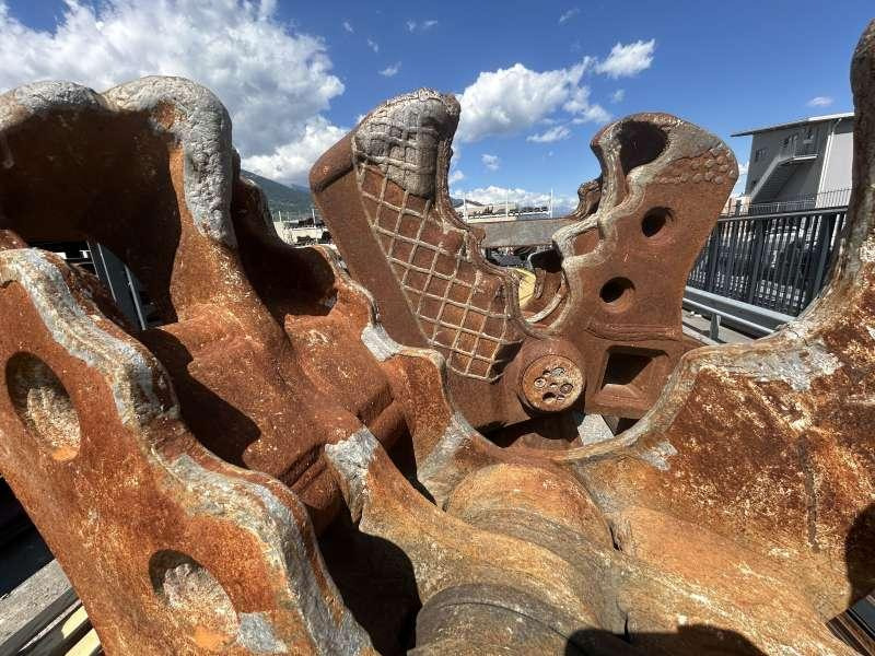 MONTABERT Lot 2 Croc Béton - Makaze za rušenje: slika 2 MONTABERT Lot 2 Croc Béton - Makaze za rušenje: slika 2