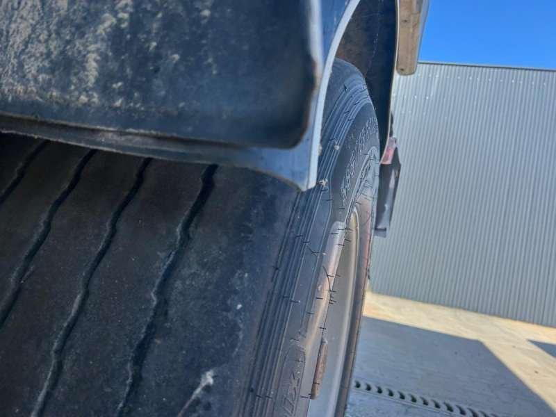 Poluprikolica istovarivača SCHWARZMULLER 3 ESSIEUX: slika 9 Poluprikolica istovarivača SCHWARZMULLER 3 ESSIEUX: slika 9