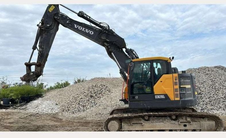 Volvo ECR235EL - Bager guseničar: slika 1 Volvo ECR235EL - Bager guseničar: slika 1