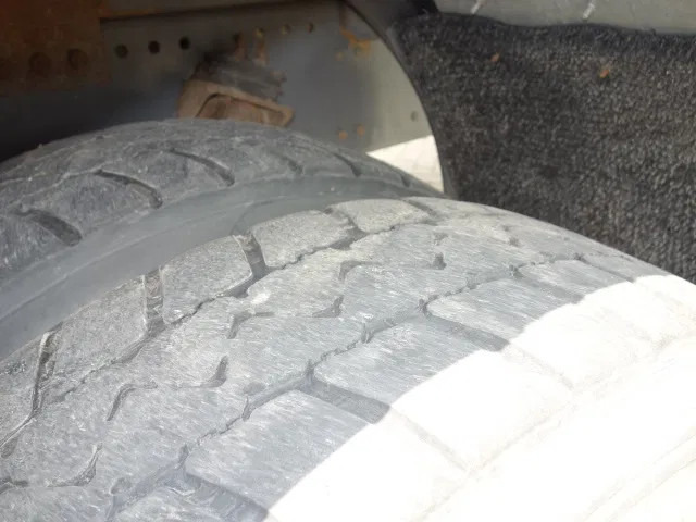 Kamion sa tovarnim sandukom, Kamion sa dizalicom DAF CF 360 6X4 MANUAL GEAR STEELSPRINGS 18,5 TON PALFINKER: slika 7 Kamion sa tovarnim sandukom, Kamion sa dizalicom DAF CF 360 6X4 MANUAL GEAR STEELSPRINGS 18,5 TON PALFINKER: slika 7