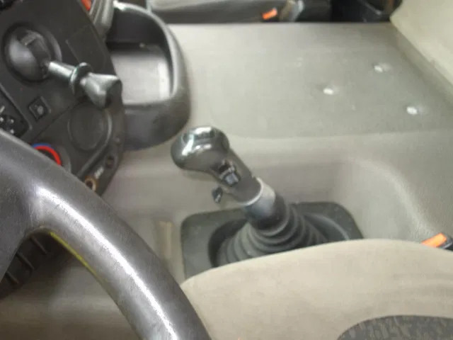 Kamion sa tovarnim sandukom, Kamion sa dizalicom DAF CF 360 6X4 MANUAL GEAR STEELSPRINGS 18,5 TON PALFINKER: slika 13 Kamion sa tovarnim sandukom, Kamion sa dizalicom DAF CF 360 6X4 MANUAL GEAR STEELSPRINGS 18,5 TON PALFINKER: slika 13