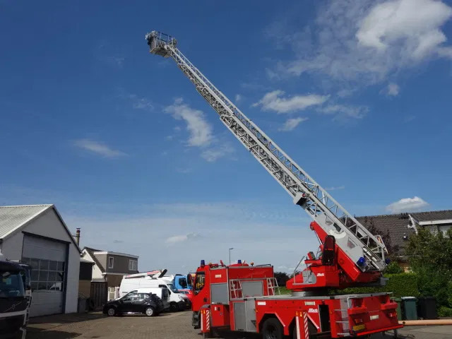 DAF LF 55.250 METZ 30 meter - Vatrogasni kamion: slika 1 DAF LF 55.250 METZ 30 meter - Vatrogasni kamion: slika 1