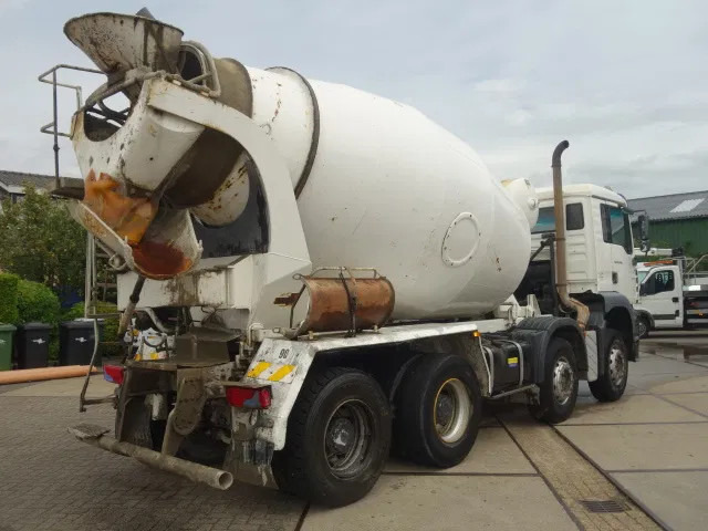 MAN TGA 35.360 8X4 MIXER STEEL SPRINGS BIG AXELS MANUAL FEUL POMP - Mikser za beton: slika 3 MAN TGA 35.360 8X4 MIXER STEEL SPRINGS BIG AXELS MANUAL FEUL POMP - Mikser za beton: slika 3