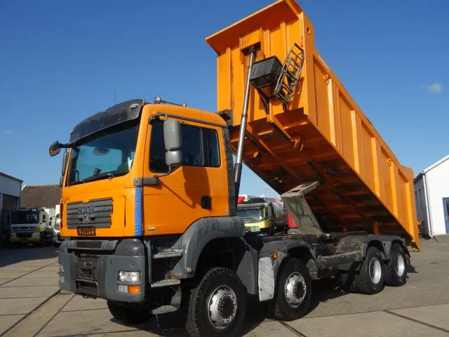 MAN TGA 41-440 8X6 MANUAL GEARBOX 22M3 MEILLER TIPPER - Istovarivač: slika 1 MAN TGA 41-440 8X6 MANUAL GEARBOX 22M3 MEILLER TIPPER - Istovarivač: slika 1