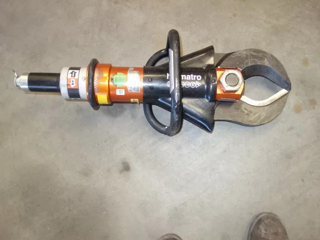 Mercedes-Benz holmatro - Vatrogasni kamion: slika 1 Mercedes-Benz holmatro - Vatrogasni kamion: slika 1