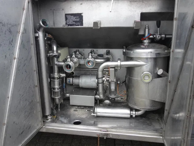 Renault Premium 370 16000liter steanless steeltank - Kamion cisterna: slika 3 Renault Premium 370 16000liter steanless steeltank - Kamion cisterna: slika 3