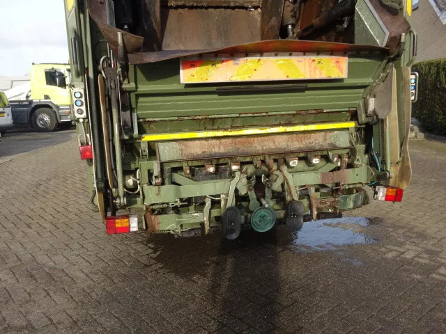 Scania P250 GEESINK GPM III CONTAINER SYSTEEM ,WELVAARD WEEGSYSTEEM EURO 6 - Kamion za smeće: slika 4 Scania P250 GEESINK GPM III CONTAINER SYSTEEM ,WELVAARD WEEGSYSTEEM EURO 6 - Kamion za smeće: slika 4