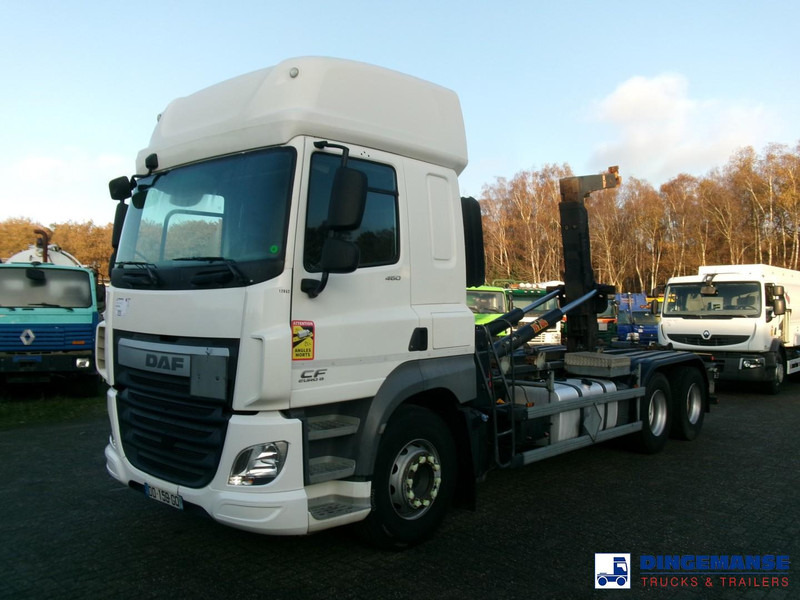 DAF CF 460 6x2 Euro 6 Hyva container hook 20 t - Kamion sa hidrauličnom kukom: slika 1 DAF CF 460 6x2 Euro 6 Hyva container hook 20 t - Kamion sa hidrauličnom kukom: slika 1