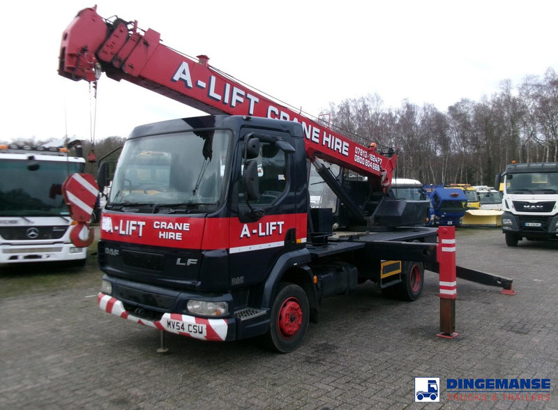 DAF LF 45.150 RHD Tadano TS-75 M crane 8 t - Kamion sa dizalicom: slika 1 DAF LF 45.150 RHD Tadano TS-75 M crane 8 t - Kamion sa dizalicom: slika 1