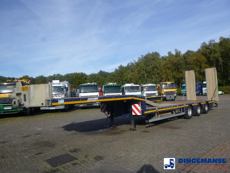 Faymonville 3-axle semi-lowbed trailer 50T + ramps - Niska poluprikolica za prevoz: slika 1 Faymonville 3-axle semi-lowbed trailer 50T + ramps - Niska poluprikolica za prevoz: slika 1