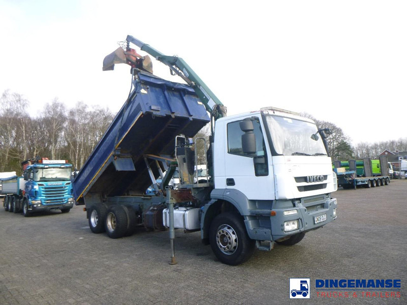 Iveco AD260T33 6X4 RHD tipper + HMF crane - Kamion sa dizalicom: slika 2 Iveco AD260T33 6X4 RHD tipper + HMF crane - Kamion sa dizalicom: slika 2