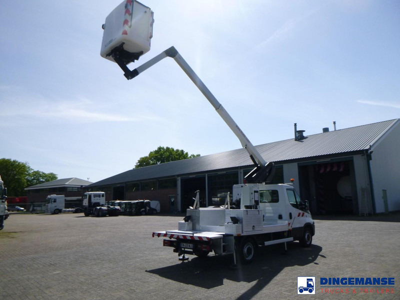 Iveco Daily 35-140 4x2 Euro 6 Klubb K26 manlift - Vazdušna platforma: slika 4 Iveco Daily 35-140 4x2 Euro 6 Klubb K26 manlift - Vazdušna platforma: slika 4