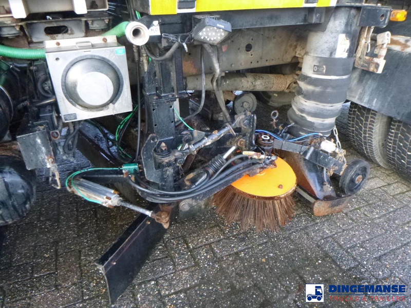 Autočistilica Iveco Eurocargo ML150E22 4x2 Scarab Mistral 6.2 m3 sweeper: slika 12 Autočistilica Iveco Eurocargo ML150E22 4x2 Scarab Mistral 6.2 m3 sweeper: slika 12