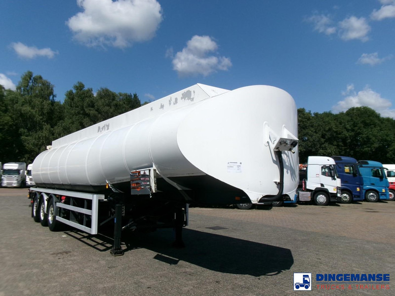 Lakeland Fuel tank alu 42.8 m3 / 6 comp + pump - Poluprikolica cisterna: slika 2 Lakeland Fuel tank alu 42.8 m3 / 6 comp + pump - Poluprikolica cisterna: slika 2