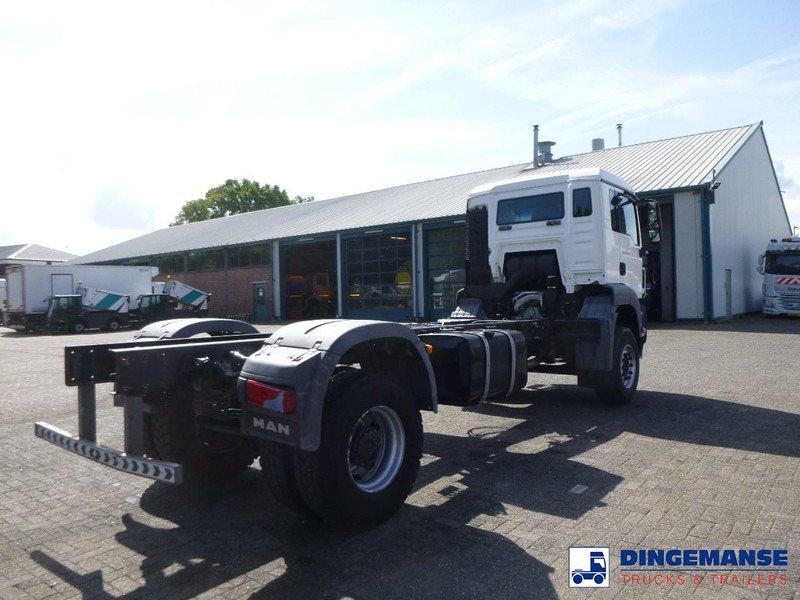 MAN TGS 19.360 4X2 BBS manual Euro 2 chassis + PTO - Kamion sa golom šasijom i zatvorenom kabinom: slika 3 MAN TGS 19.360 4X2 BBS manual Euro 2 chassis + PTO - Kamion sa golom šasijom i zatvorenom kabinom: slika 3