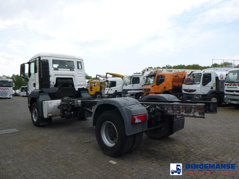 MAN TGS 19.360 4X2 BBS manual Euro 2 chassis + PTO - Kamion sa golom šasijom i zatvorenom kabinom: slika 4 MAN TGS 19.360 4X2 BBS manual Euro 2 chassis + PTO - Kamion sa golom šasijom i zatvorenom kabinom: slika 4