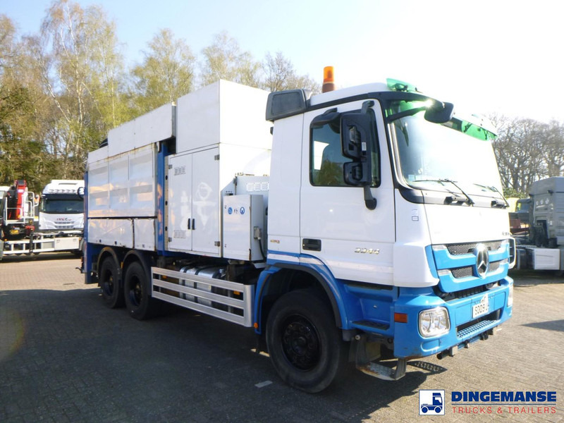 Mercedes-Benz Actros 3344 6x4 Saugbagger / vacuum excavator - Vakuumska cisterna: slika 2 Mercedes-Benz Actros 3344 6x4 Saugbagger / vacuum excavator - Vakuumska cisterna: slika 2