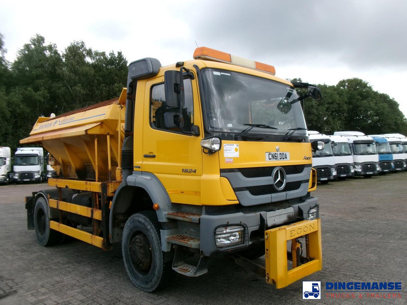 Mercedes-Benz Axor 1824 4x4 RHD salt spreader / gritter - Vozilo za čišćenje snega: slika 2 Mercedes-Benz Axor 1824 4x4 RHD salt spreader / gritter - Vozilo za čišćenje snega: slika 2