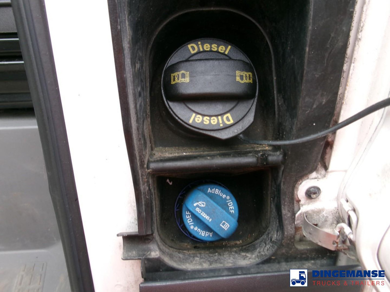 Volkswagen Crafter 4x2 curtain side van Euro 6 - Dostavno vozilo sa ceradom: slika 5 Volkswagen Crafter 4x2 curtain side van Euro 6 - Dostavno vozilo sa ceradom: slika 5