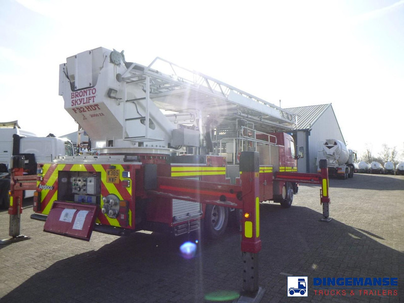 Volvo FM12 6x4 RHD Bronto Skylift F32HDT Angloco fire truck - Vatrogasni kamion: slika 4 Volvo FM12 6x4 RHD Bronto Skylift F32HDT Angloco fire truck - Vatrogasni kamion: slika 4