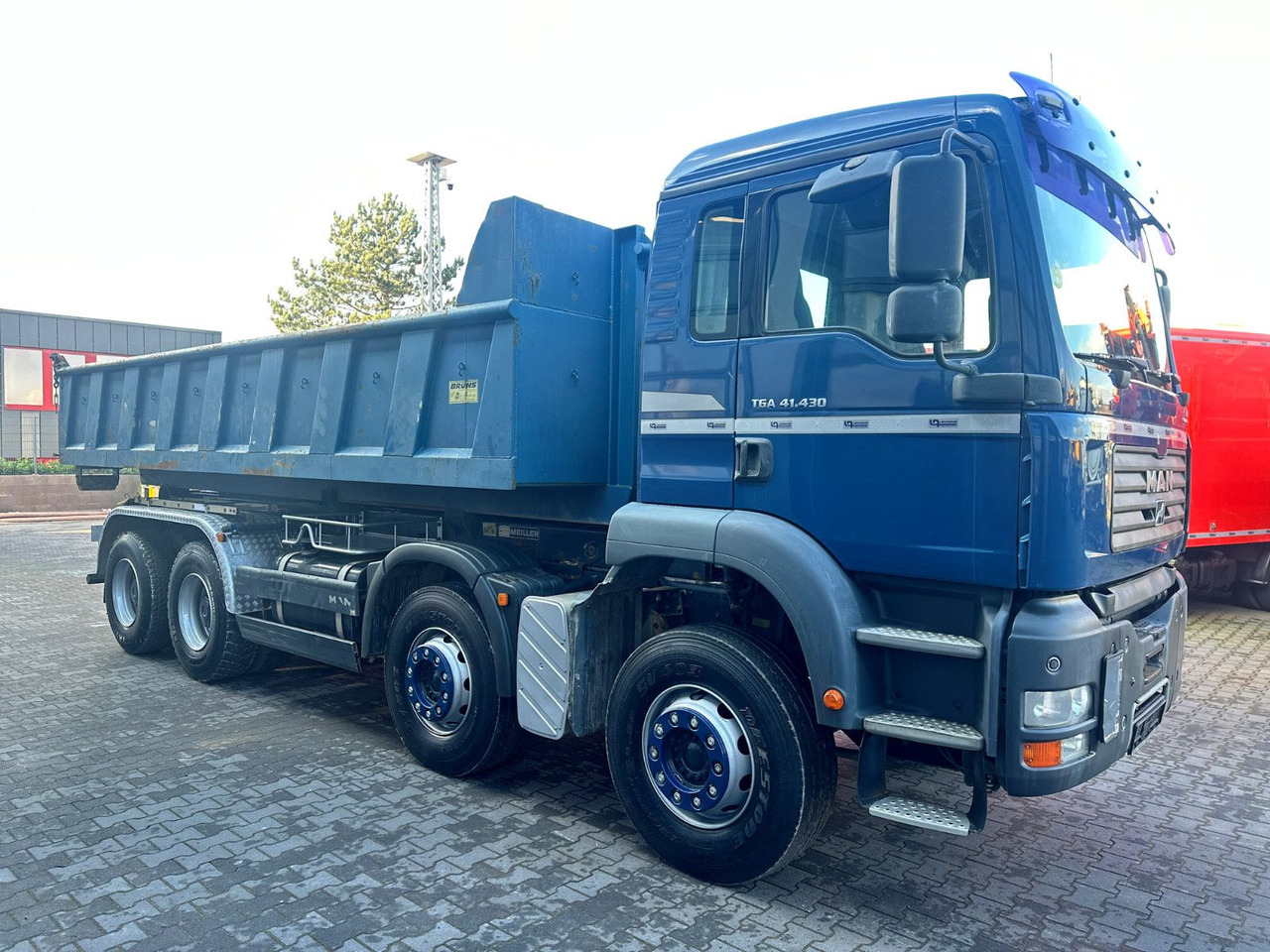 MAN TGA 41.430 8x4 Abrollkipper + Meiller Aufbau - Kamion sa hidrauličnom kukom: slika 5 MAN TGA 41.430 8x4 Abrollkipper + Meiller Aufbau - Kamion sa hidrauličnom kukom: slika 5