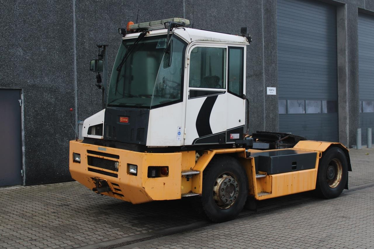 Kalmar TR618I - Terminalni traktor: slika 2 Kalmar TR618I - Terminalni traktor: slika 2