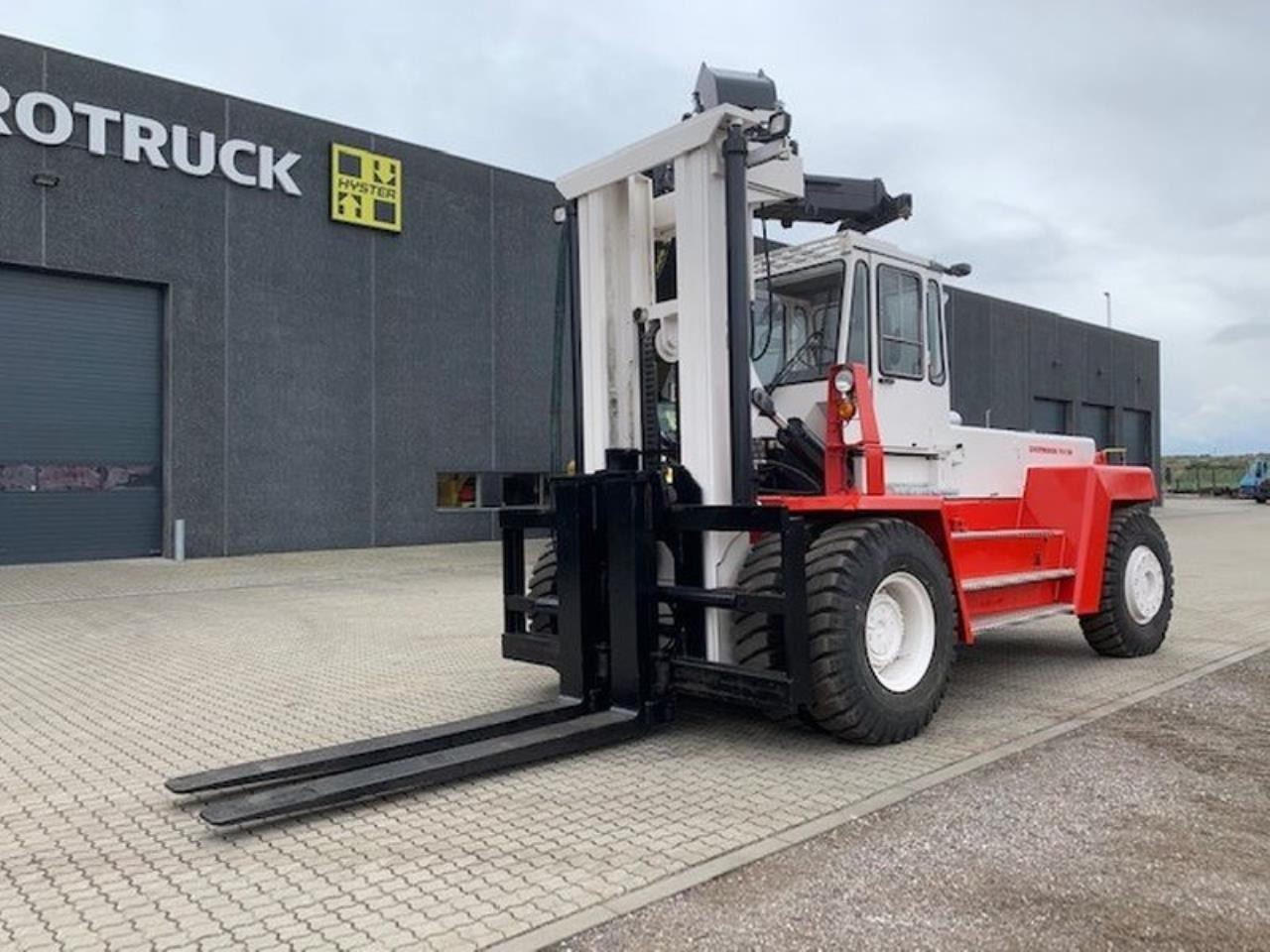 SveTruck 25120-42 - Dizel viljuškar: slika 2 SveTruck 25120-42 - Dizel viljuškar: slika 2