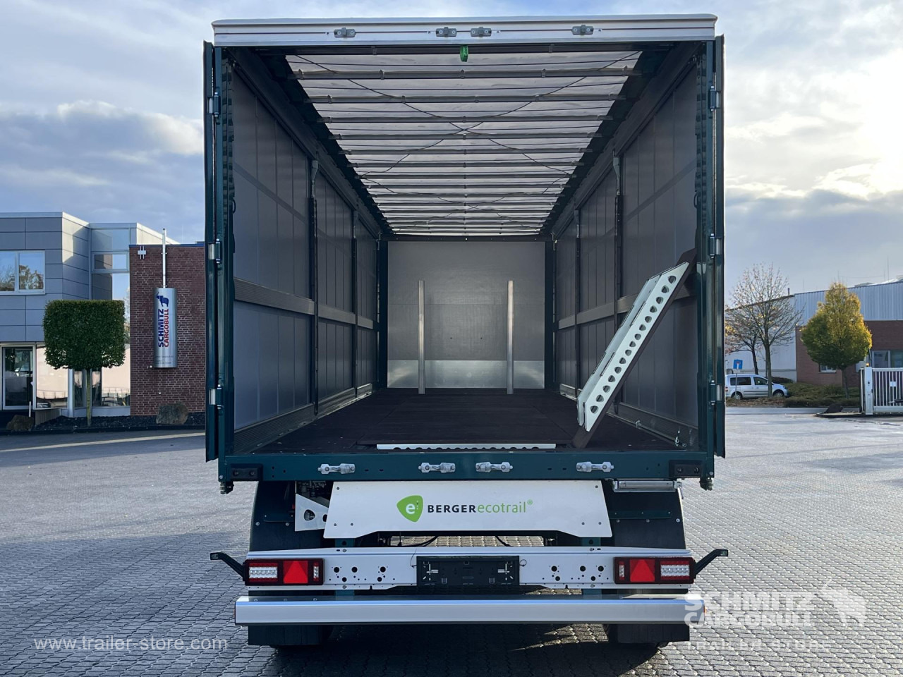 BERGER Auflieger Curtainsider Coil - Poluprikolica sa ceradom: slika 5 BERGER Auflieger Curtainsider Coil - Poluprikolica sa ceradom: slika 5
