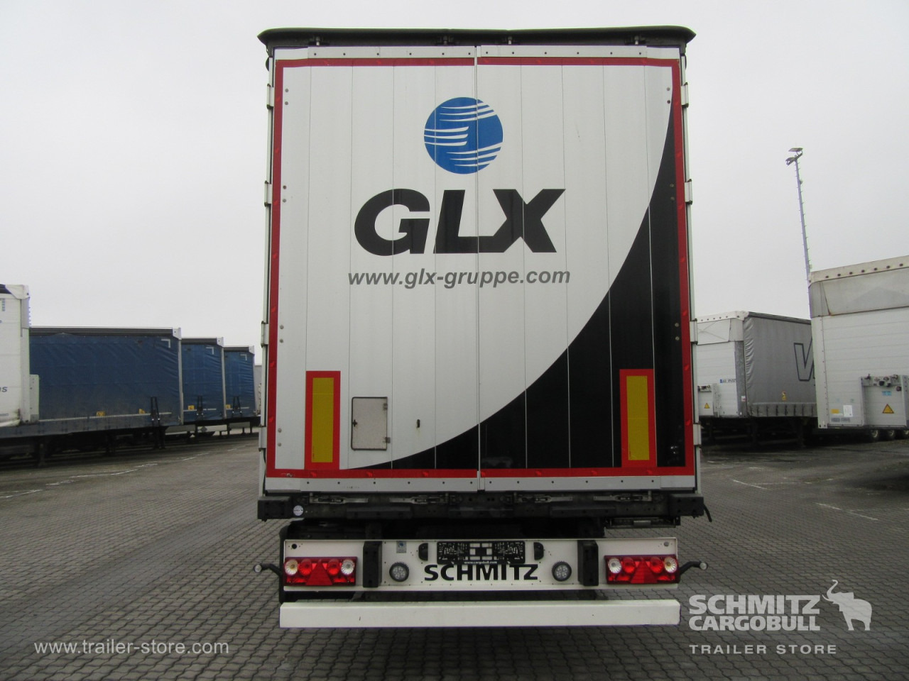 SCHMITZ Auflieger Curtainsider Standard - Poluprikolica sa ceradom: slika 2 SCHMITZ Auflieger Curtainsider Standard - Poluprikolica sa ceradom: slika 2