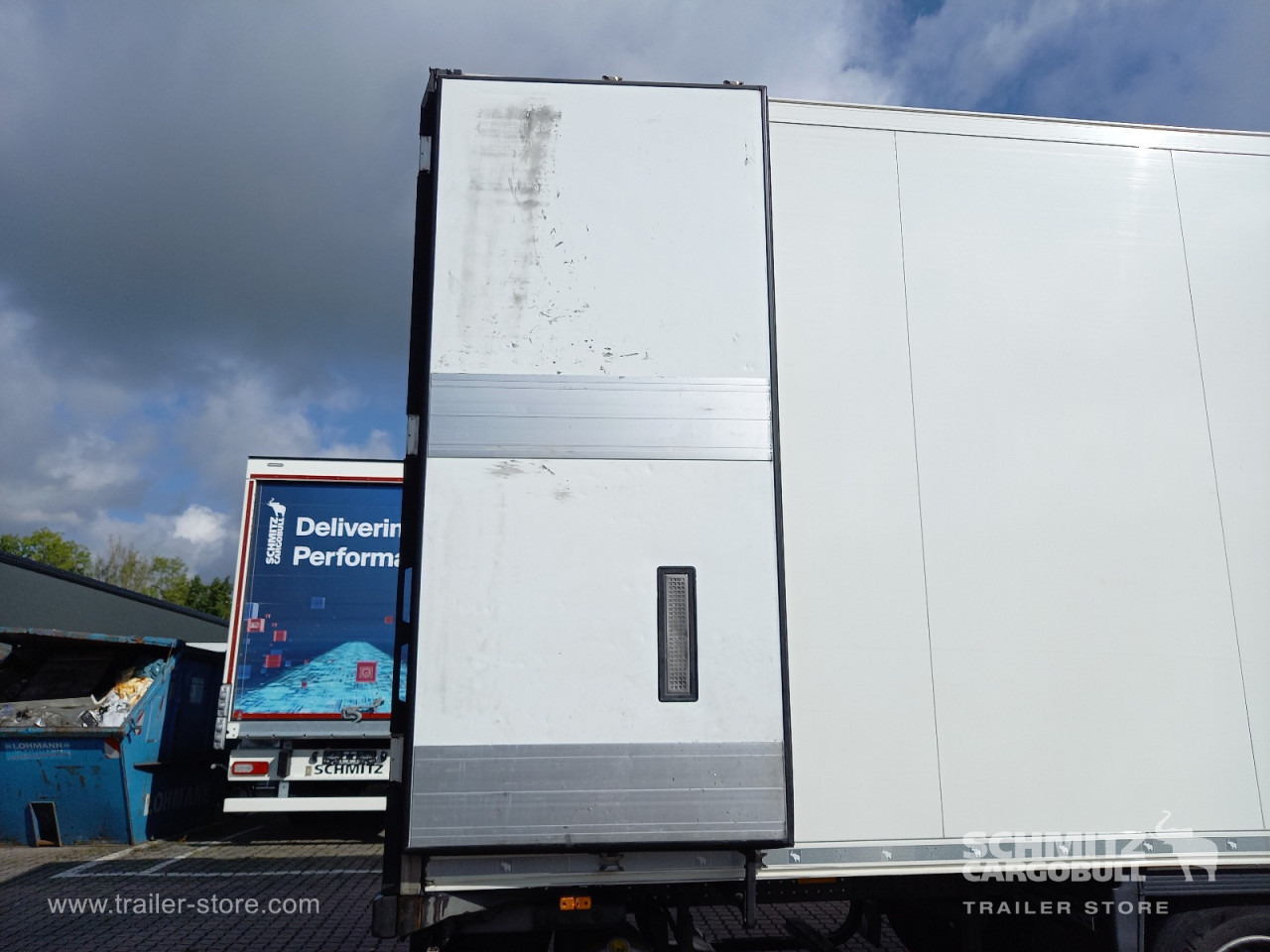 SCHMITZ Auflieger Tiefkühler Fleischhang - Izotermička poluprikolica: slika 4 SCHMITZ Auflieger Tiefkühler Fleischhang - Izotermička poluprikolica: slika 4