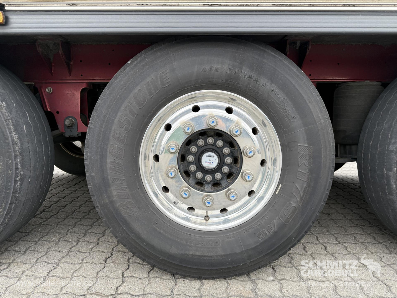 SCHMITZ Auflieger Tiefkühler Multitemp - Izotermička poluprikolica: slika 5 SCHMITZ Auflieger Tiefkühler Multitemp - Izotermička poluprikolica: slika 5