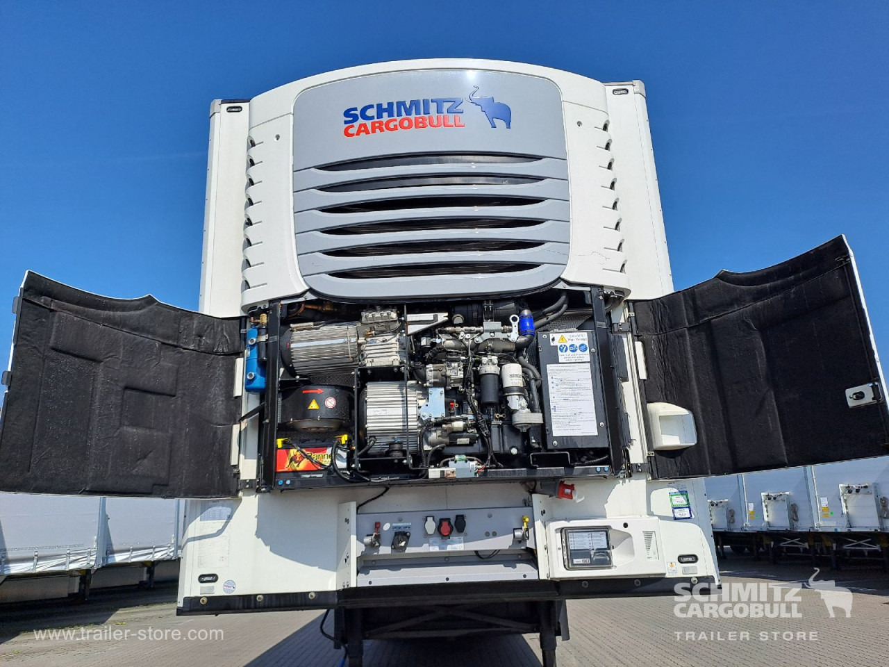 SCHMITZ Auflieger Tiefkühler Standard Double deck - Izotermička poluprikolica: slika 3 SCHMITZ Auflieger Tiefkühler Standard Double deck - Izotermička poluprikolica: slika 3