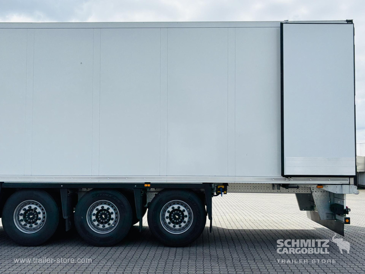 SCHMITZ Auflieger Tiefkühler Standard Double deck - Izotermička poluprikolica: slika 4 SCHMITZ Auflieger Tiefkühler Standard Double deck - Izotermička poluprikolica: slika 4