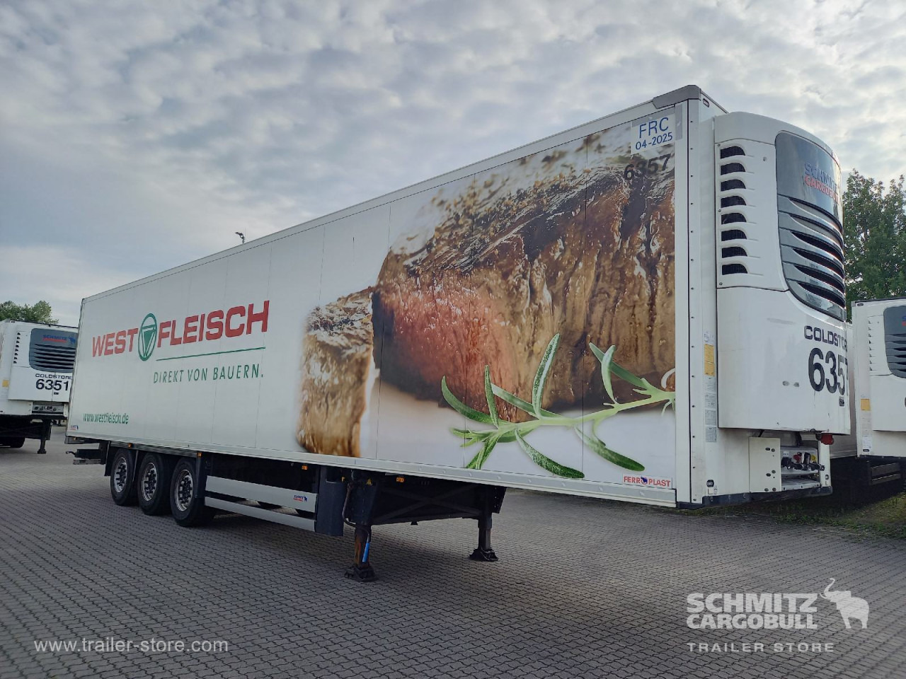 SCHMITZ Auflieger Tiefkühler Standard Double deck - Izotermička poluprikolica: slika 1 SCHMITZ Auflieger Tiefkühler Standard Double deck - Izotermička poluprikolica: slika 1