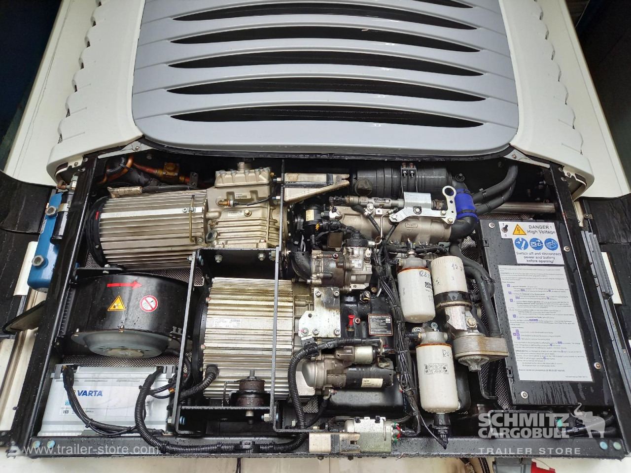 SCHMITZ Auflieger Tiefkühler Standard Double deck - Izotermička poluprikolica: slika 4 SCHMITZ Auflieger Tiefkühler Standard Double deck - Izotermička poluprikolica: slika 4