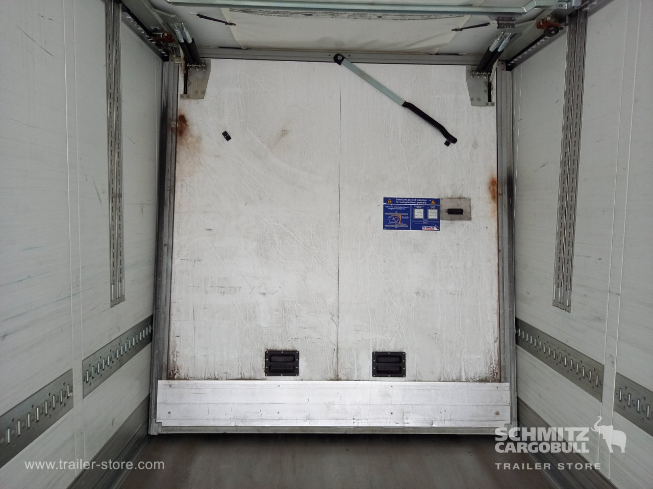 SCHMITZ Auflieger Tiefkühler Standard Double deck - Izotermička poluprikolica: slika 5 SCHMITZ Auflieger Tiefkühler Standard Double deck - Izotermička poluprikolica: slika 5