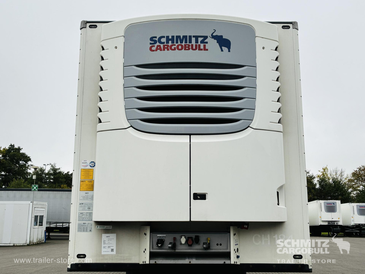 SCHMITZ Auflieger Tiefkühler Standard Double deck - Izotermička poluprikolica: slika 3 SCHMITZ Auflieger Tiefkühler Standard Double deck - Izotermička poluprikolica: slika 3