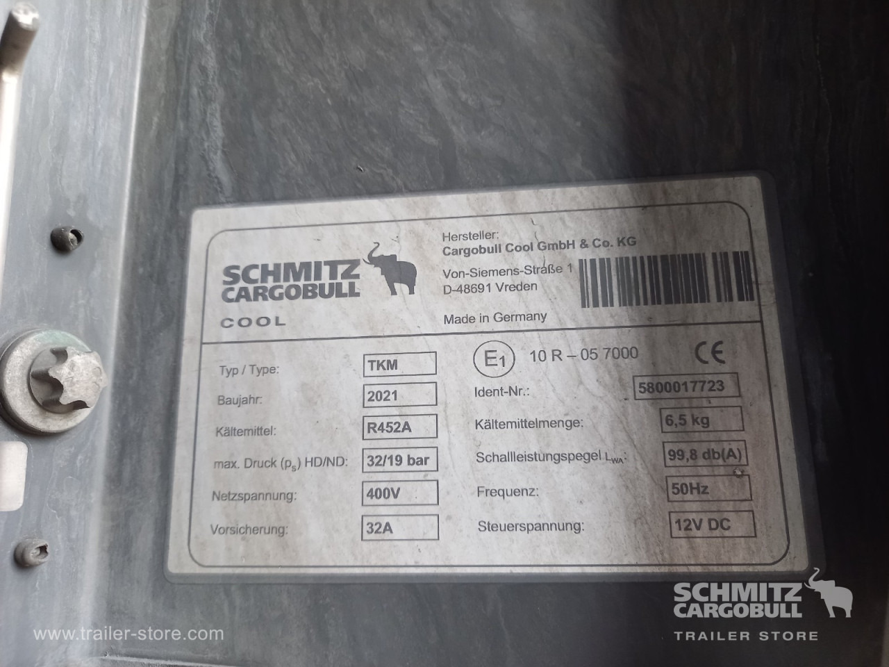 SCHMITZ Auflieger Tiefkühler Standard - Izotermička poluprikolica: slika 4 SCHMITZ Auflieger Tiefkühler Standard - Izotermička poluprikolica: slika 4